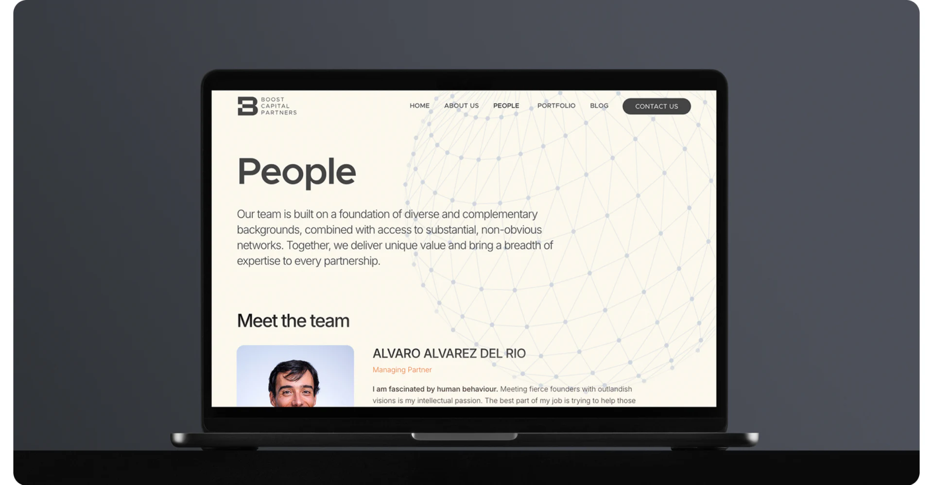 Boost Capital的People页面、淡色网络背景与Meet the team下的姓名照片及Managing Partner